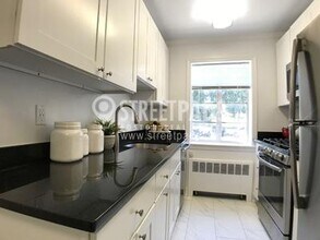 86 St Paul St in Brookline, MA - Building Photo - Building Photo