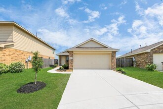 4131 Neches Bnd Dr in Baytown, TX - Building Photo - Building Photo
