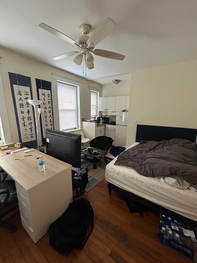 45 Hemenway St, Unit 16 in Boston, MA - Building Photo - Building Photo