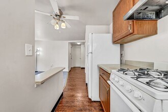 142 W Ferry St in Buffalo, NY - Building Photo - Building Photo