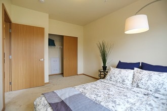 Estates at Hillside Gardens Affordable Senior Community in Auburn, WA - Building Photo - Interior Photo