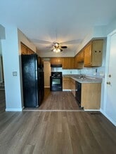 3110 Sturgeon Bay Ave in Portage, MI - Foto de edificio - Building Photo