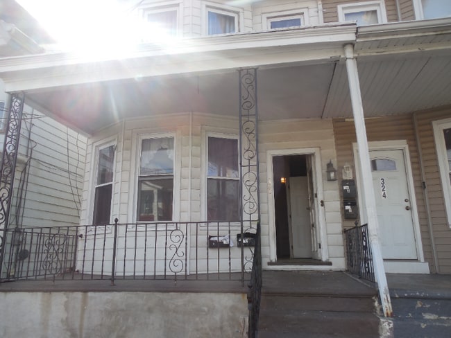 property at 322 N 11th St