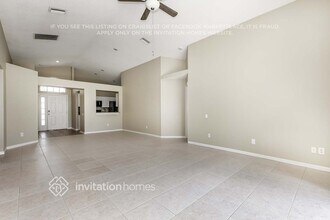 12215 Dawn Vista Dr in Riverview, FL - Foto de edificio - Building Photo