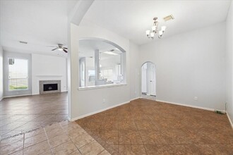 16406 Gaslamp Dr in Houston, TX - Building Photo - Building Photo