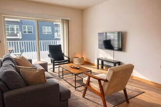 1640 N Water St, Unit SI ID1379063P in Milwaukee, WI - Building Photo - Building Photo