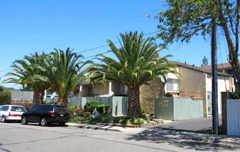 1677 Maple Ave in Solvang, CA - Building Photo