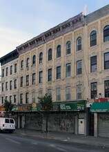 317 Knickerbocker Ave in Brooklyn, NY - Building Photo - Building Photo