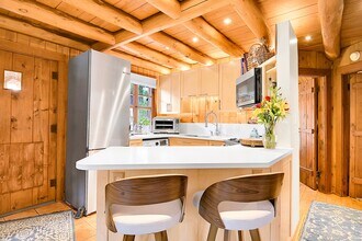 5073 S Syndt Rd in Evergreen, CO - Building Photo - Building Photo