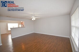 215 Indian Park Dr in Murfreesboro, TN - Building Photo - Building Photo