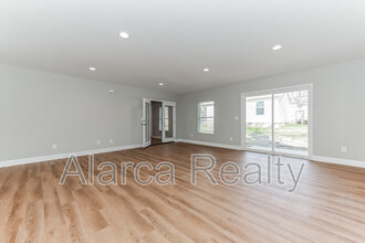 1217 Skyview Rd in Charlotte, NC - Building Photo - Building Photo