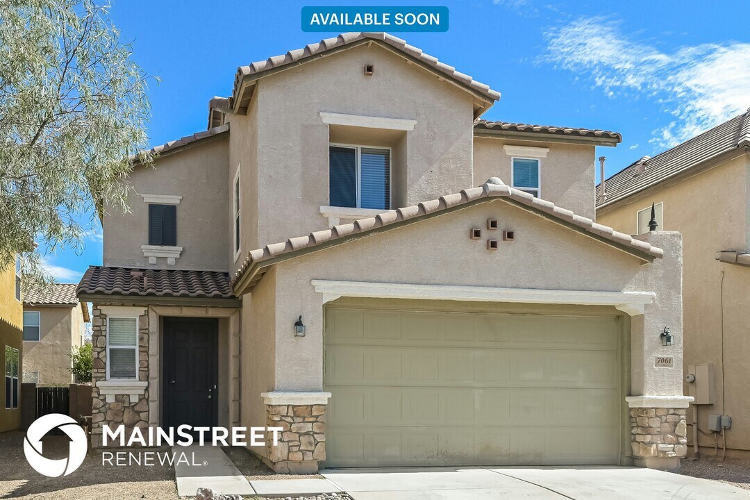 7061 S Parsnip Ln in Tucson, AZ - Building Photo
