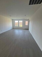 1201 Falcon Hts Dr in Heath, TX - Building Photo - Building Photo