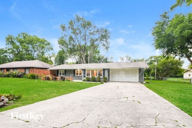 648 Sycamore St in Westfield, IN - Building Photo - Building Photo