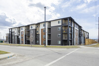 Riverview Pointe in Cochrane, AB - Building Photo - Building Photo