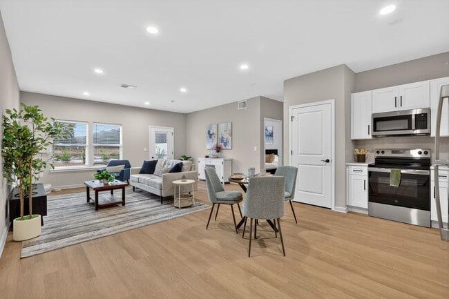 Oak Harbor Village in Bolivia, NC - Foto de edificio - Building Photo