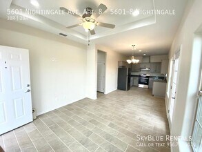 5601 Nightingale Ave in McAllen, TX - Foto de edificio - Building Photo