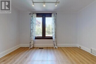 202 Scarborough Rd in Toronto, ON - Building Photo - Building Photo