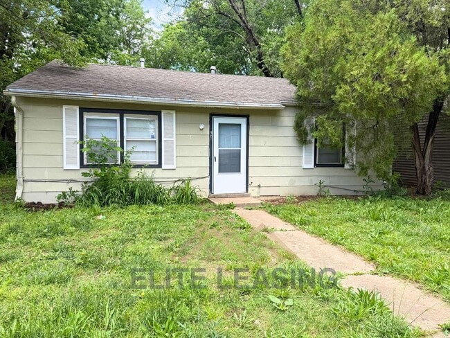 property at 500 SE 35th St