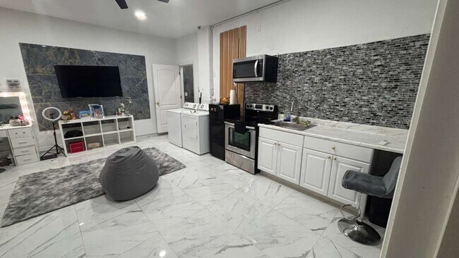 2800 Via Largo Ct in Kissimmee, FL - Building Photo - Building Photo