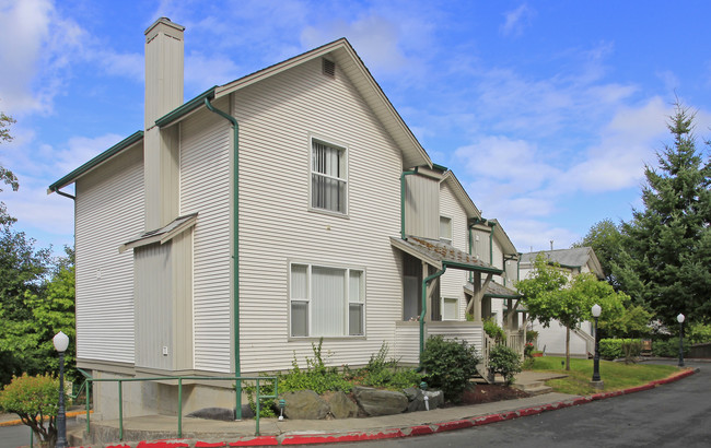 Bridgecreek Apartments in Everett, WA - Building Photo - Building Photo