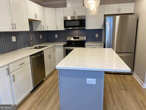 1384 Allegheny St SW in Atlanta, GA - Building Photo - Building Photo