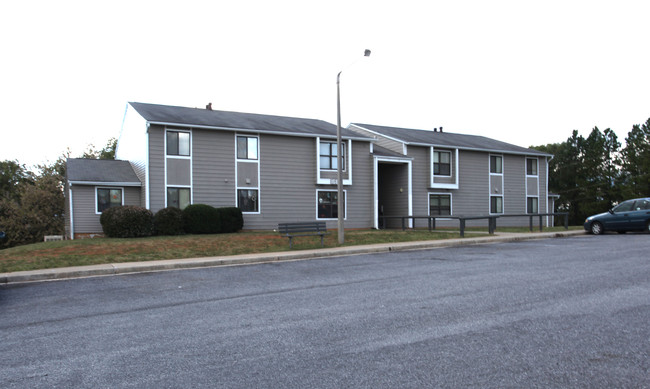 Northampton in Vinton, VA - Building Photo - Building Photo