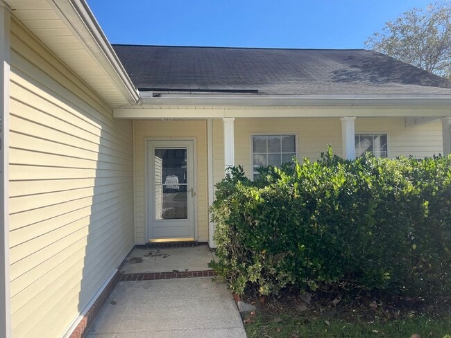 301 Rose Marie Ln in Charleston, SC - Building Photo - Building Photo