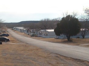 Woodhaven Manufactured Home Community in Mineral Wells, TX - Building Photo - Building Photo