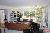 6236 Trancas Canyon Rd in Malibu, CA - Foto de edificio - Building Photo