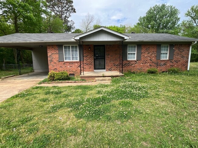 property at 11 Markwood Ln