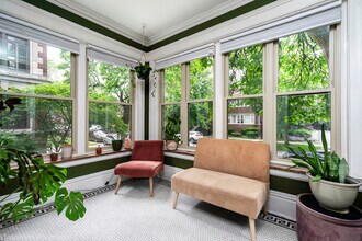 5121 S Ellis Ave in Chicago, IL - Building Photo - Building Photo