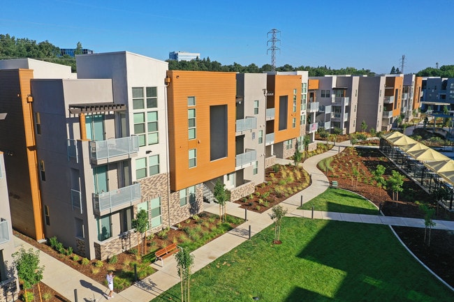 Sutter Green Apartments
