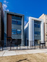 5534 S Michigan Ave in Chicago, IL - Building Photo - Building Photo