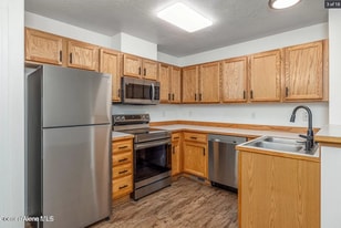 2830 N 14th St in Coeur d'Alene, ID - Building Photo