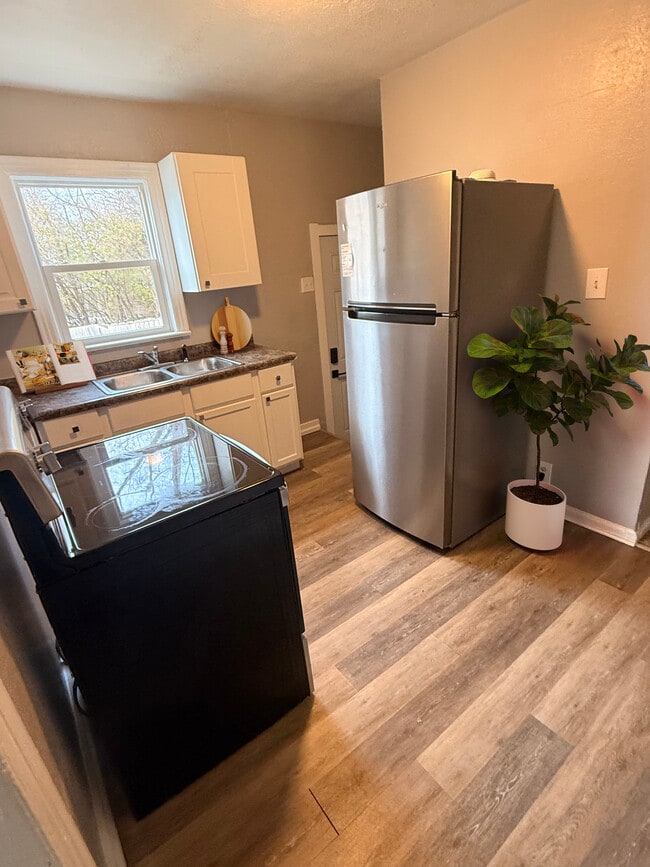 2320 E 36th St in Indianapolis, IN - Building Photo - Building Photo