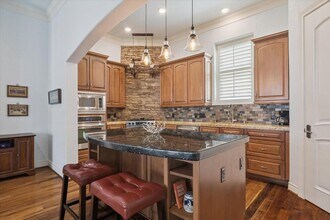 2128 Harold St in Houston, TX - Building Photo - Building Photo