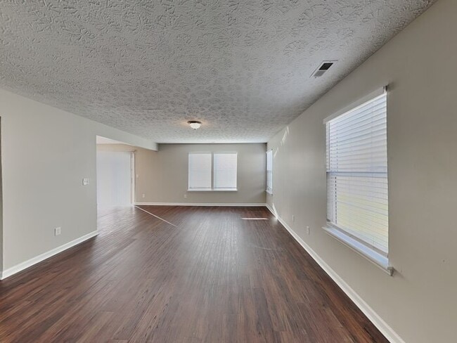 1034 Halifax Ln in Indianapolis, IN - Building Photo - Building Photo