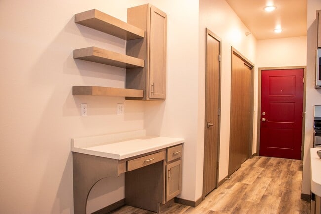 2460 Golf Rd in Eau Claire, WI - Building Photo - Building Photo