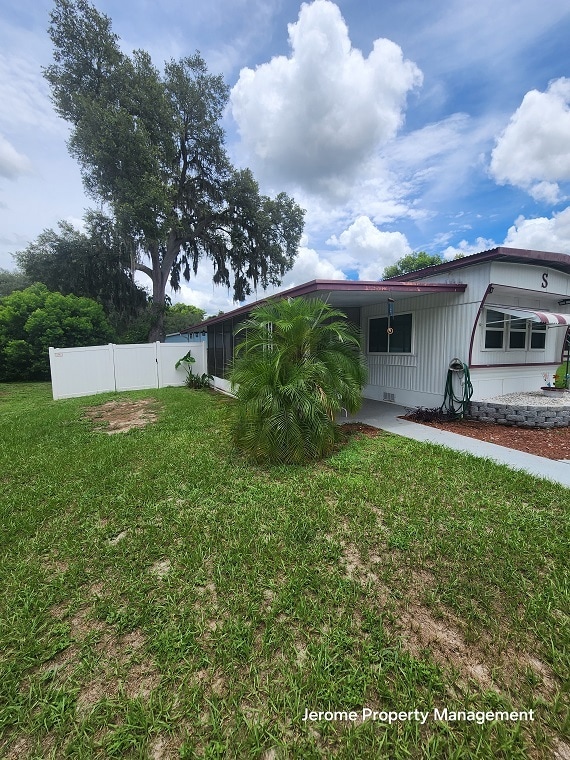 4618 La Force St in Zephyrhills, FL - Building Photo - Building Photo