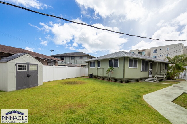 716 Wailepo Pl in Kailua, HI - Foto de edificio - Building Photo