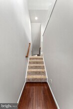 42673 New Dawn Terrace in Ashburn, VA - Building Photo - Building Photo