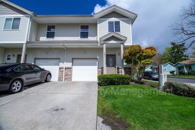 property at 865 NW Ivy St