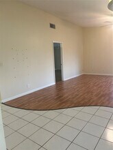 9321 SW 23rd St in Davie, FL - Building Photo - Building Photo