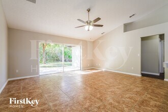 649 Rosaro Ct in Kissimmee, FL - Building Photo - Building Photo