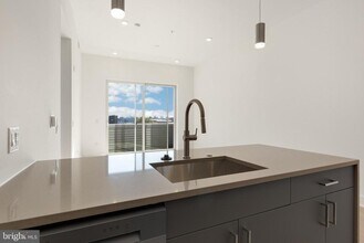 1731 Tilghman St in Philadelphia, PA - Building Photo - Building Photo