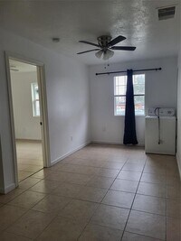 3617 Rosalie St photo'