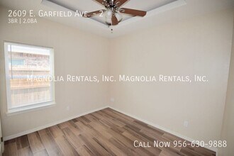 2609 E Garfield Ave in Alton, TX - Building Photo - Building Photo