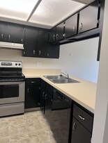 5966 Aqua Bay Dr in Columbus, OH - Building Photo