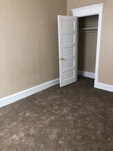 554 Bellows St in St. Paul, MN - Building Photo - Building Photo